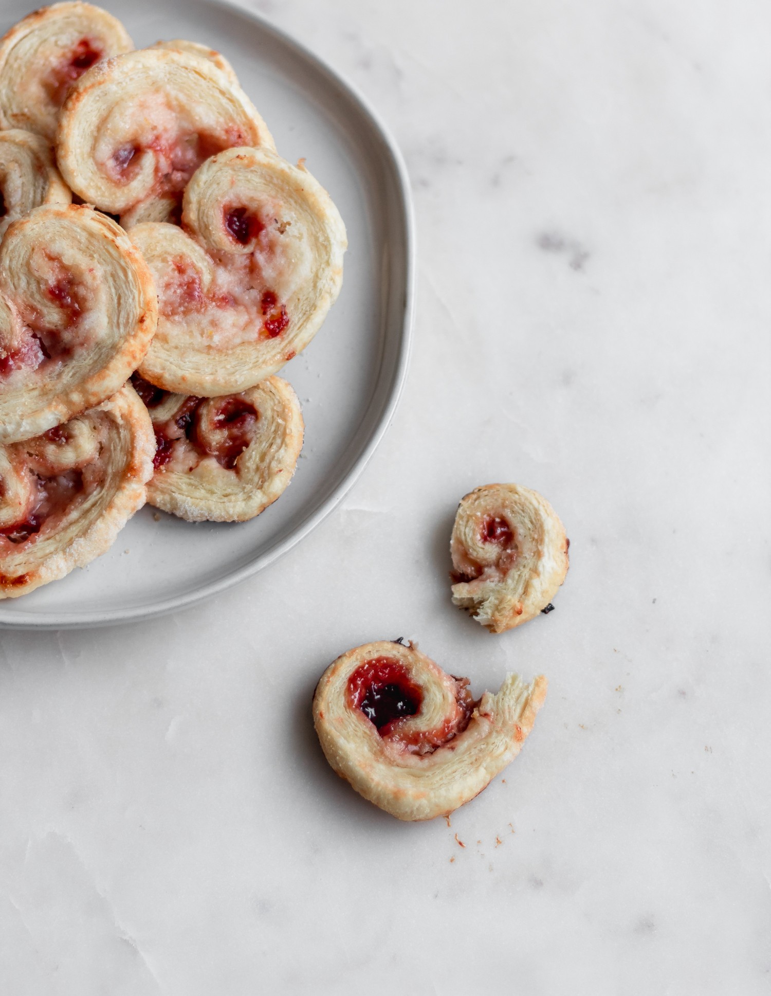 Strawberry Palmiers with Sweet Cream Cheese Filling | Serendipity by Sara Lynn