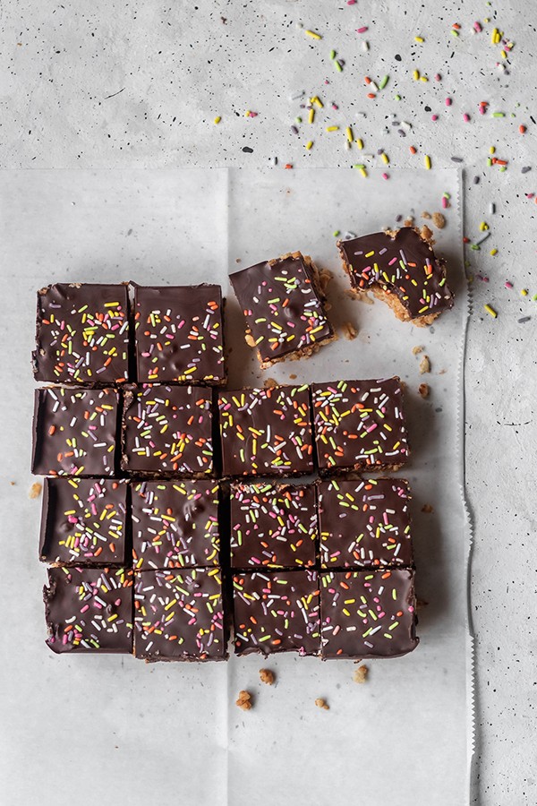 Crispy Chocolate Peanut Butter Bars. No-Bake, Vegan, Gluten-Free, and made with Wholesome Ingredients!
